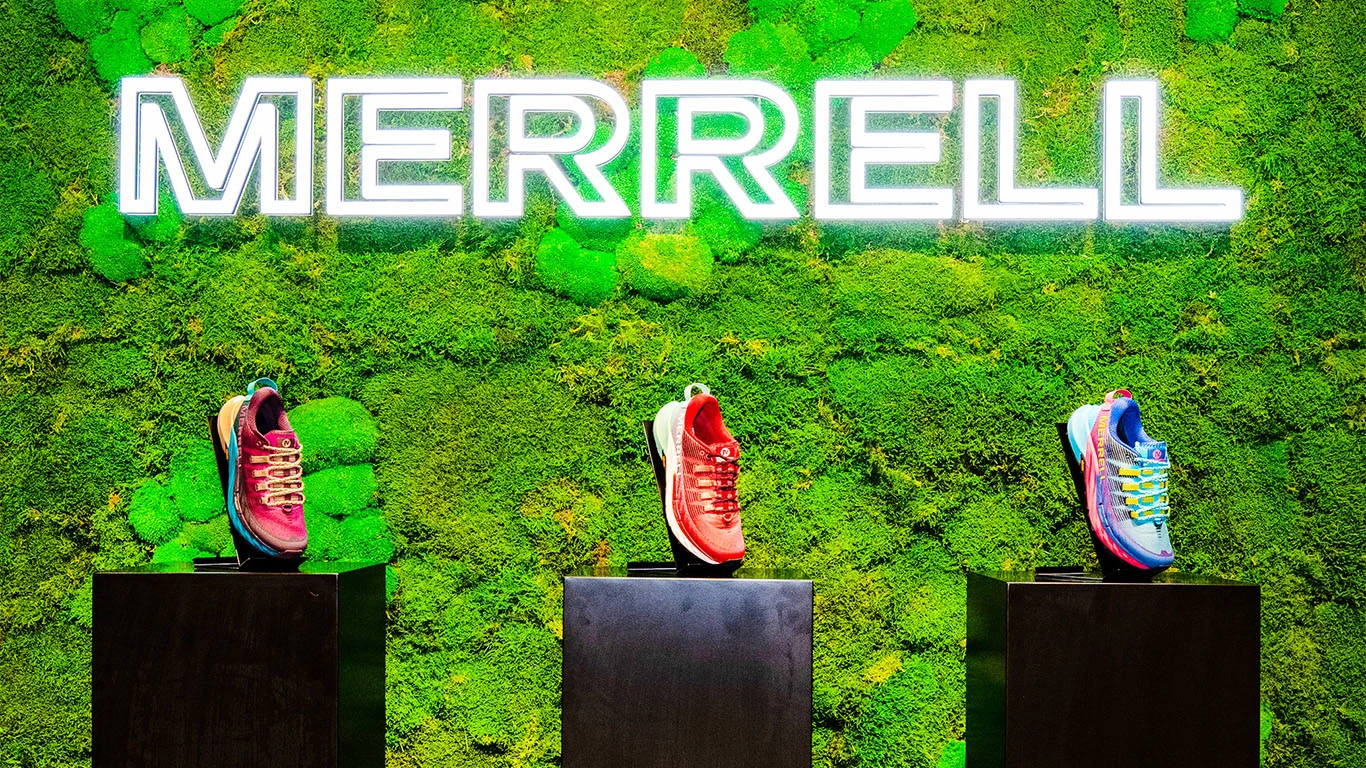 Planting provided by Oasis Plants for Merrell